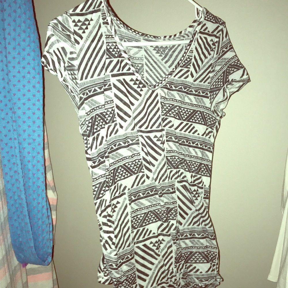 Thin black and white patterned shirt